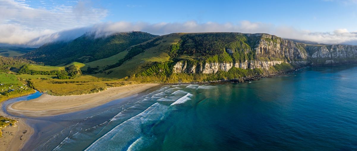 beach scenery at The Catlins.